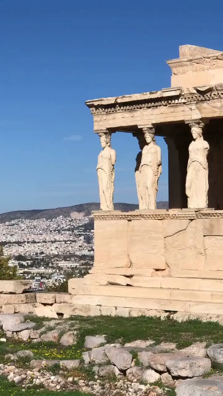 Discover the Acropolis! A Quiz for Little Explorers